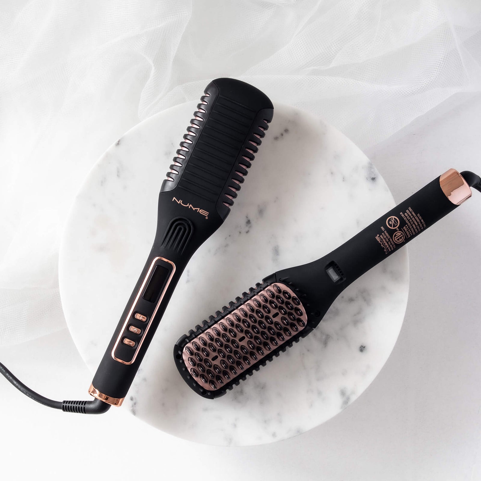 Straightening Heat Brush – Ionic Smoothing Brush