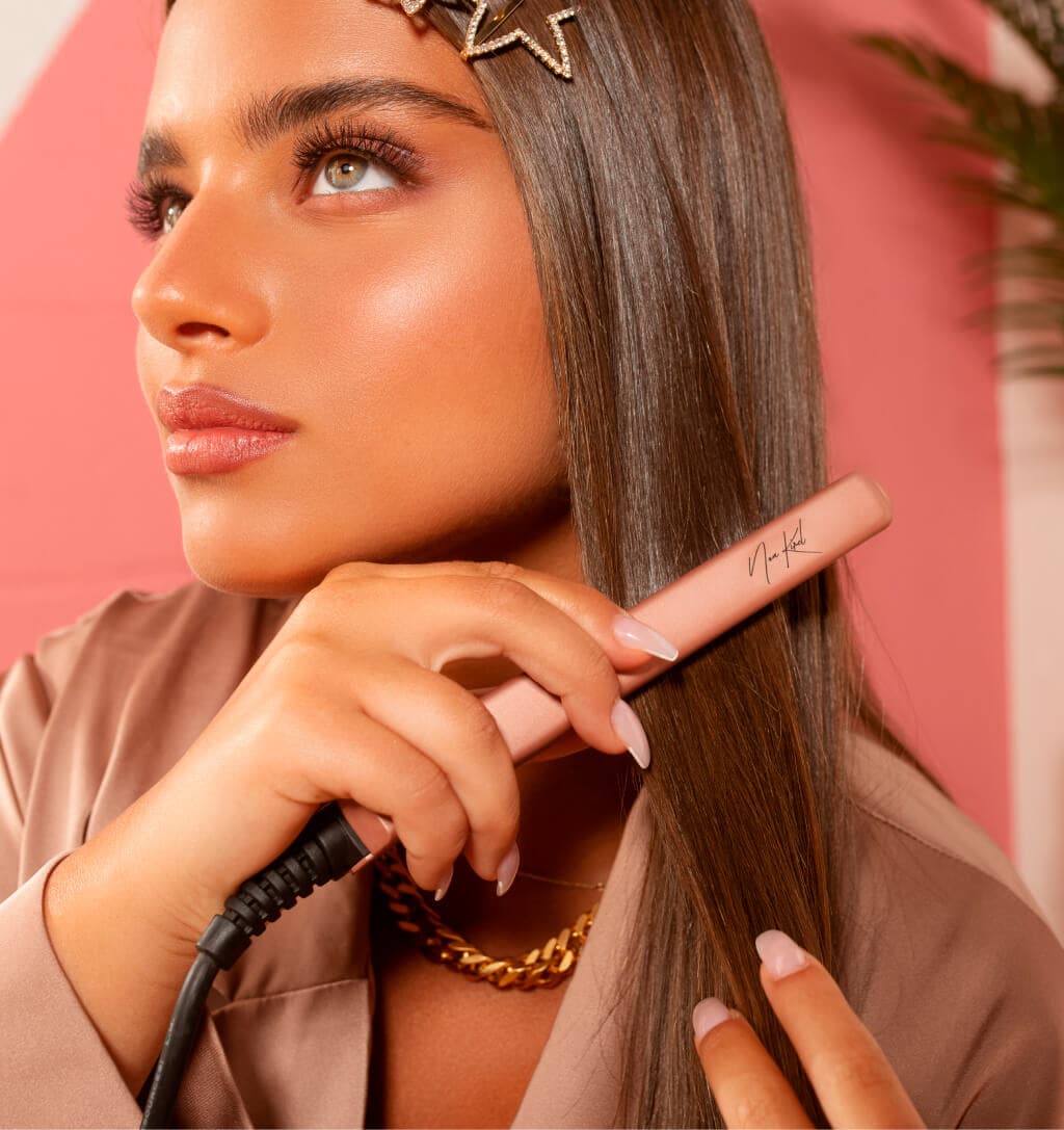 Noa Kirel Styling Starter Set Mini Tools