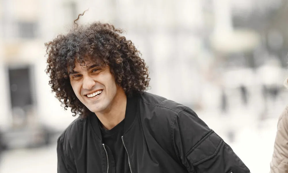 Hair Products for Curly Hair Men: What Works Best?