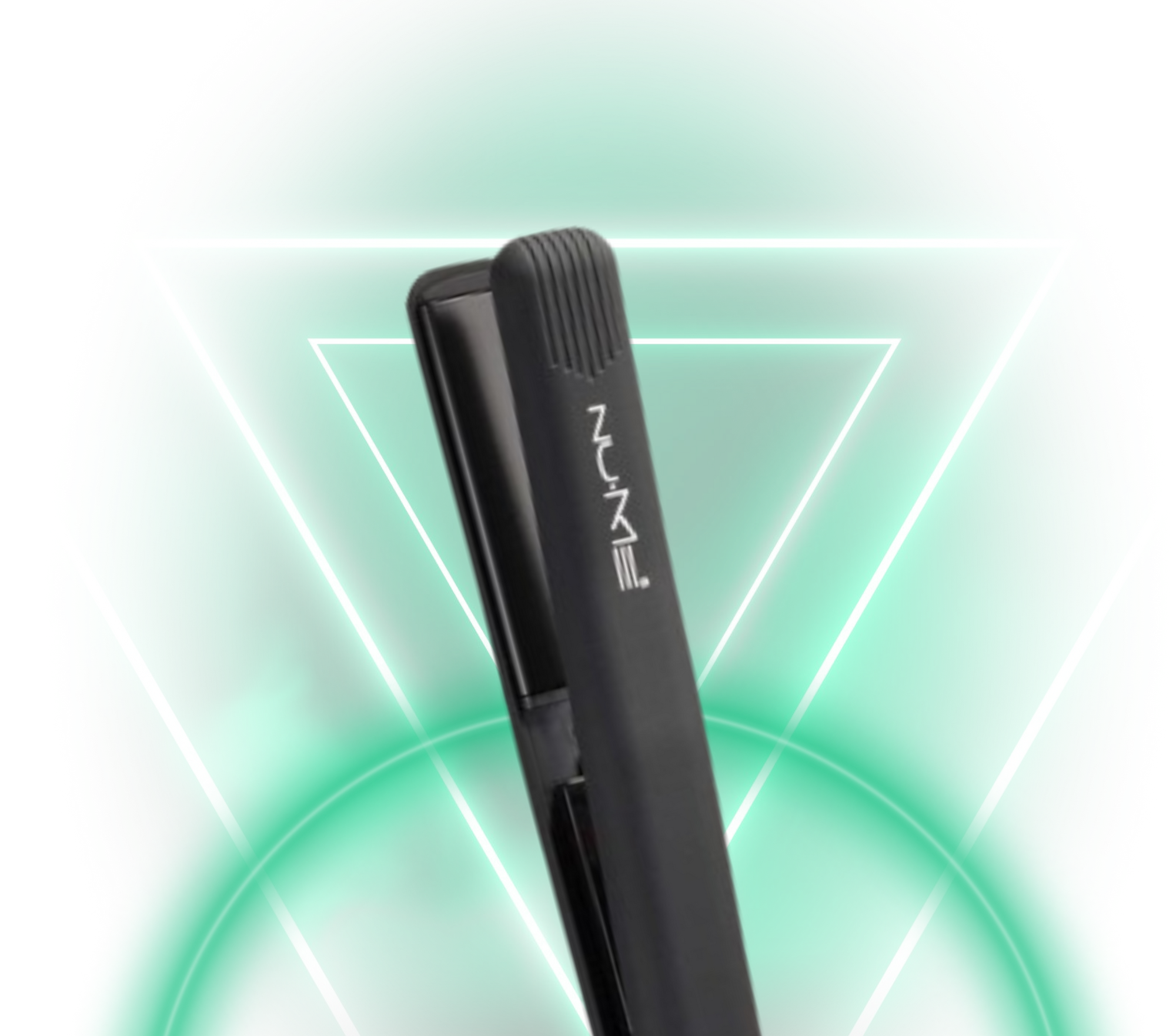 NuMe Fashionista Flat Iron