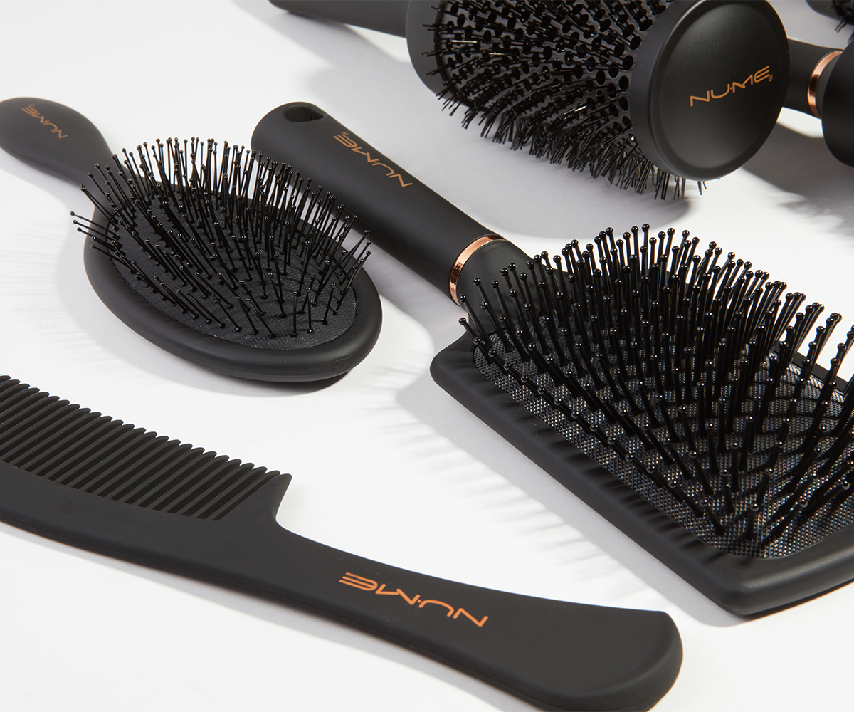 Combs and outlet brushes